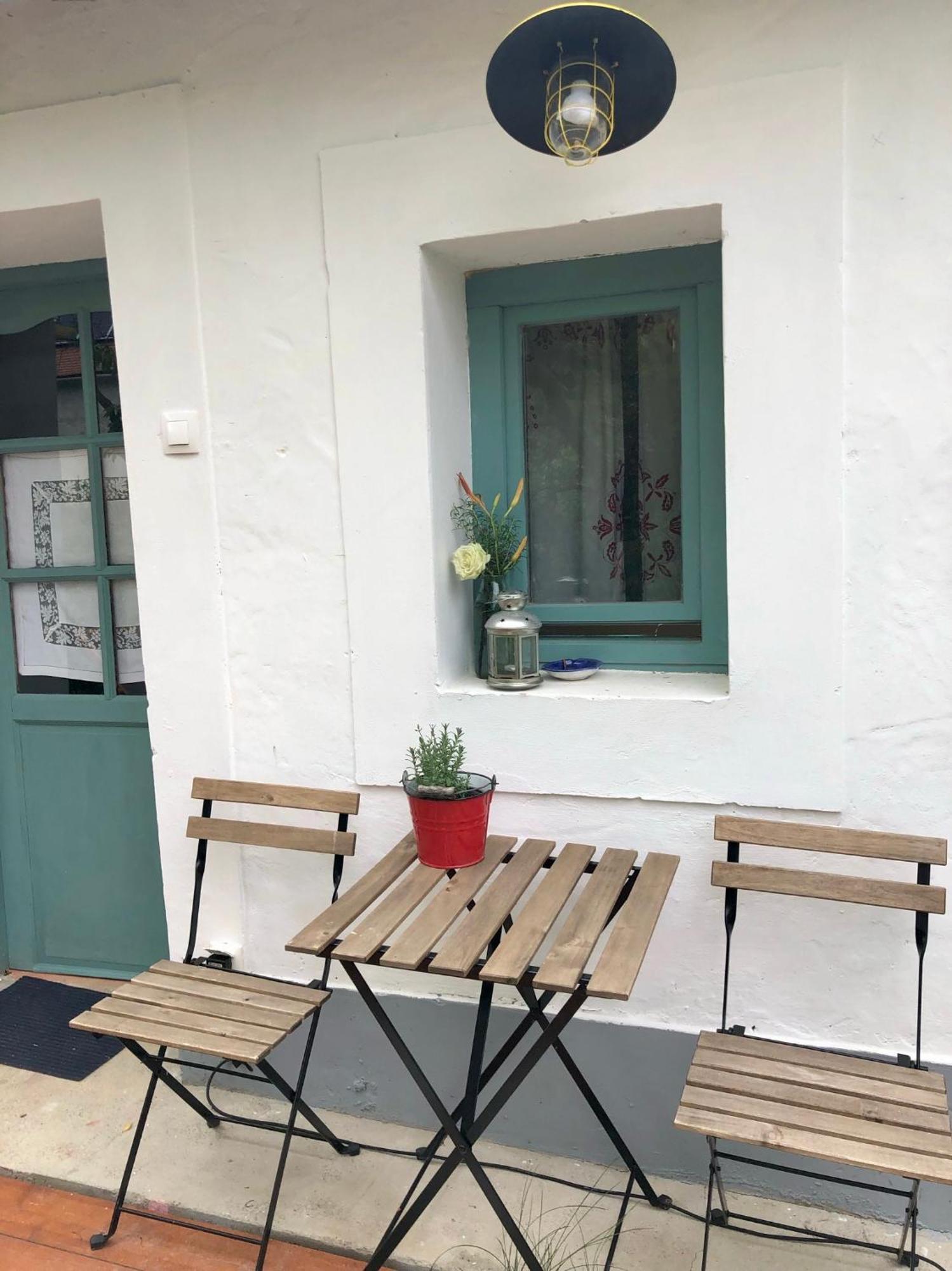 Hotel Kali Kerted Vendeghazak Karolin Neni Haza Monoszlo Exterior foto